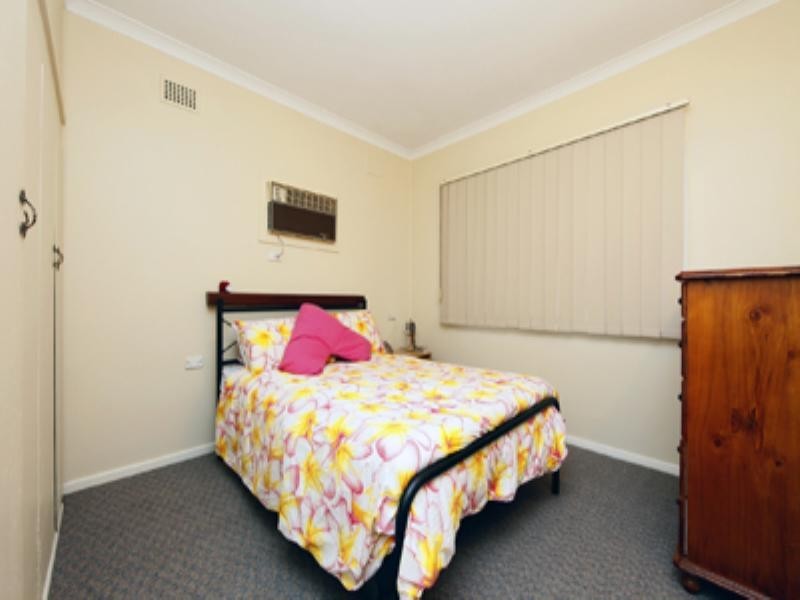 73 Jonathan Street, Eleebana NSW 2282