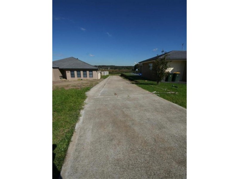 9 Whistler Parade, Maryland NSW 2287