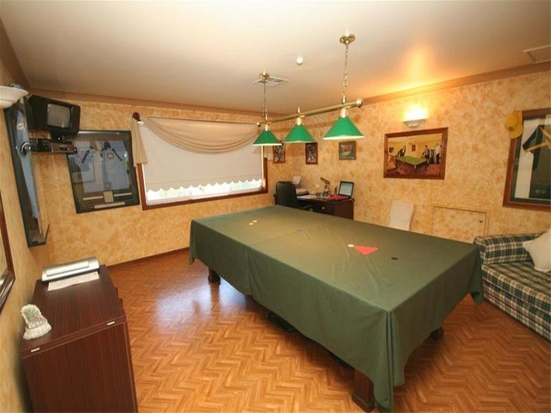 9 Keira Close, Valentine NSW 2280