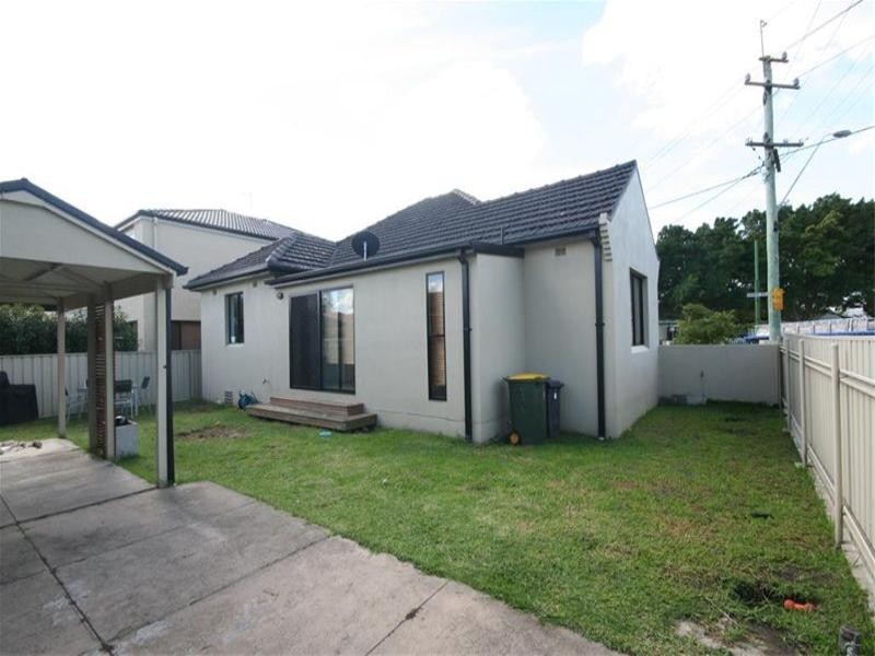 5 Koree Road, Broadmeadow NSW 2292