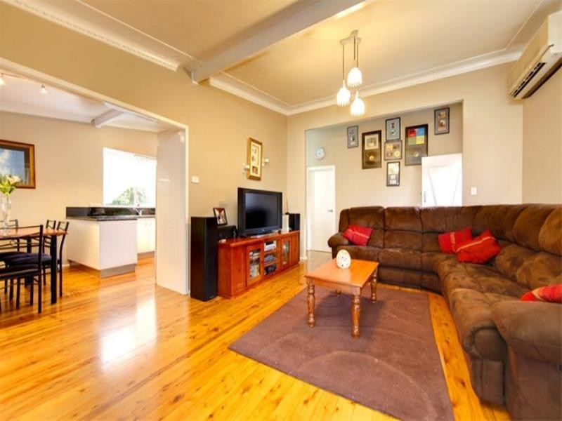 6 St Clair Place, Cardiff Heights NSW 2285