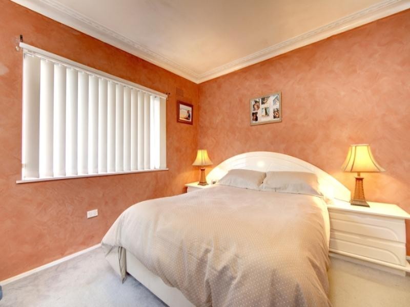 6 St Clair Place, Cardiff Heights NSW 2285
