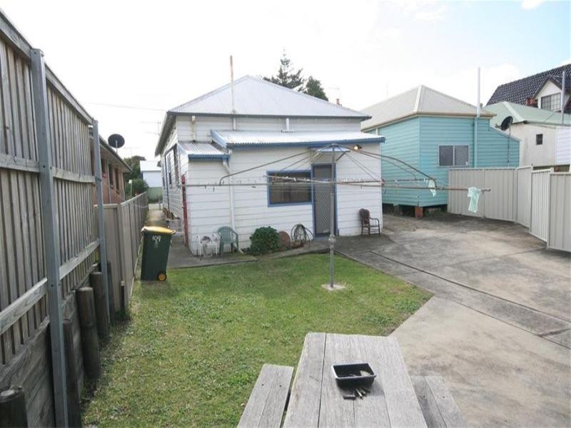 109 Cleary Street, Hamilton NSW 2303