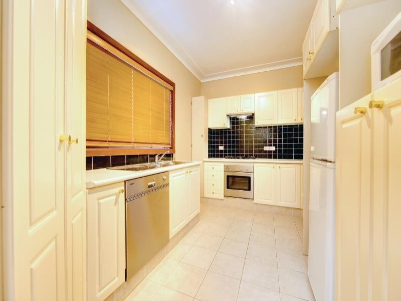 35 Kenibea Avenue, Kahibah NSW 2290