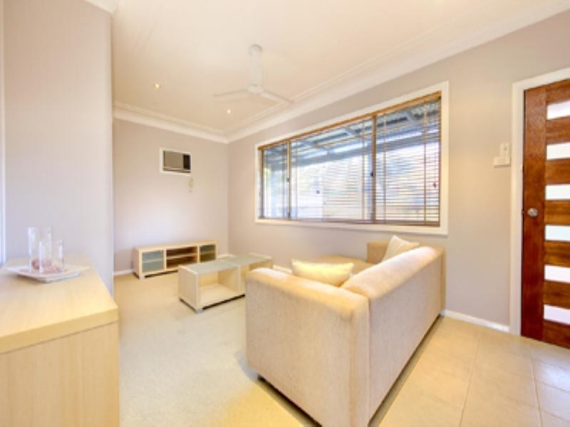 35 Kenibea Avenue, Kahibah NSW 2290