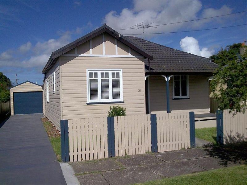 31 Gow Street, Hamilton NSW 2303