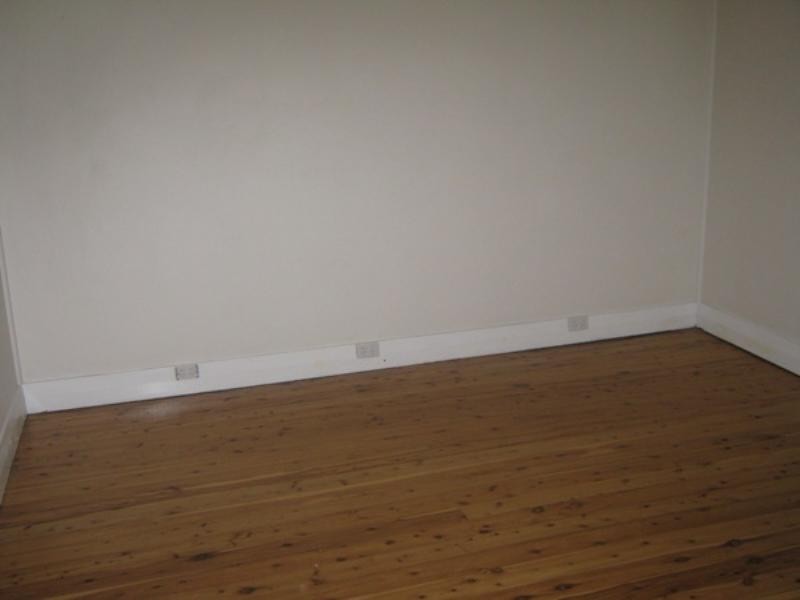 10 Gosford Road, Broadmeadow NSW 2292