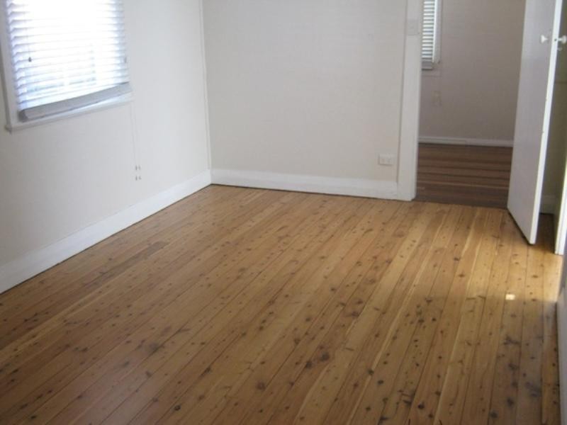 10 Gosford Road, Broadmeadow NSW 2292