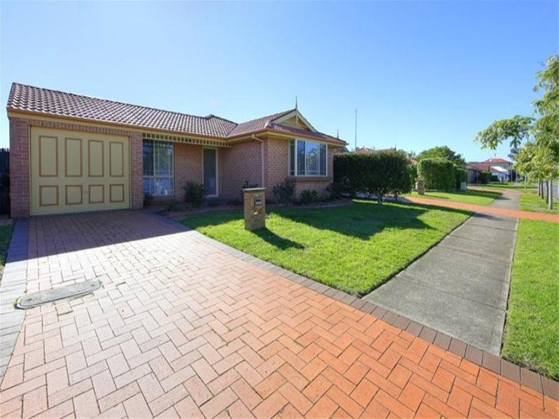 7a Robertson Street, Carrington NSW 2294