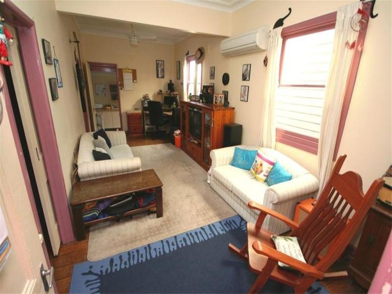 42 Young Street, Carrington NSW 2294