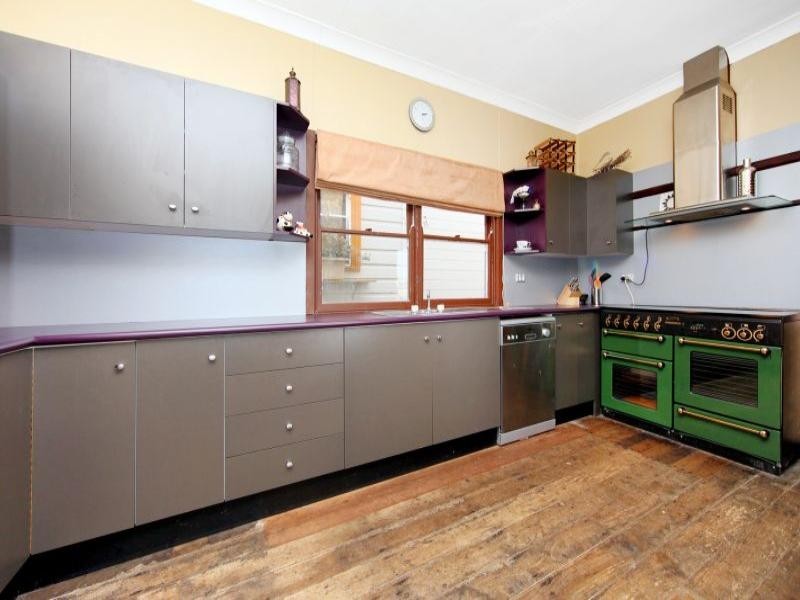 Mayfield NSW 2304