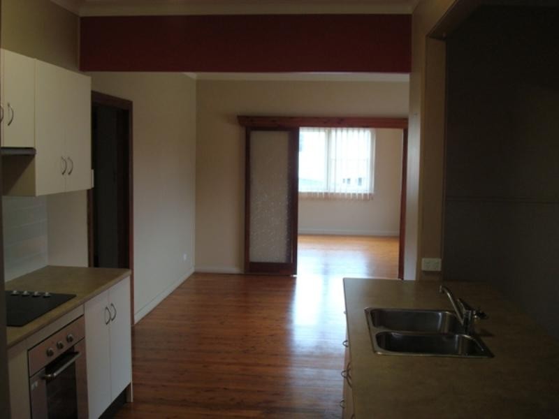 68 Beath Street, Kahibah NSW 2290