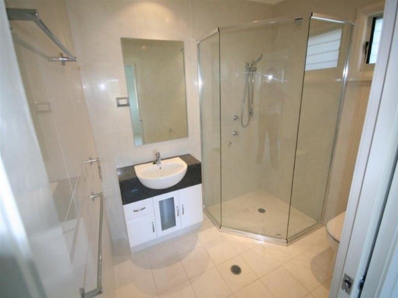 556D The Esplanade, Warners Bay NSW 2282