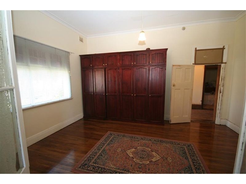 15 Dowling Street, Dungog NSW 2420