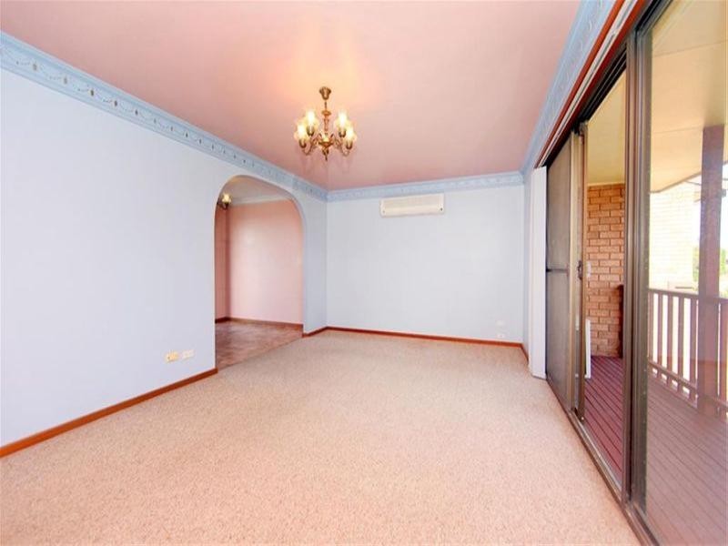 41 Tulloch Avenue, Maryland NSW 2287