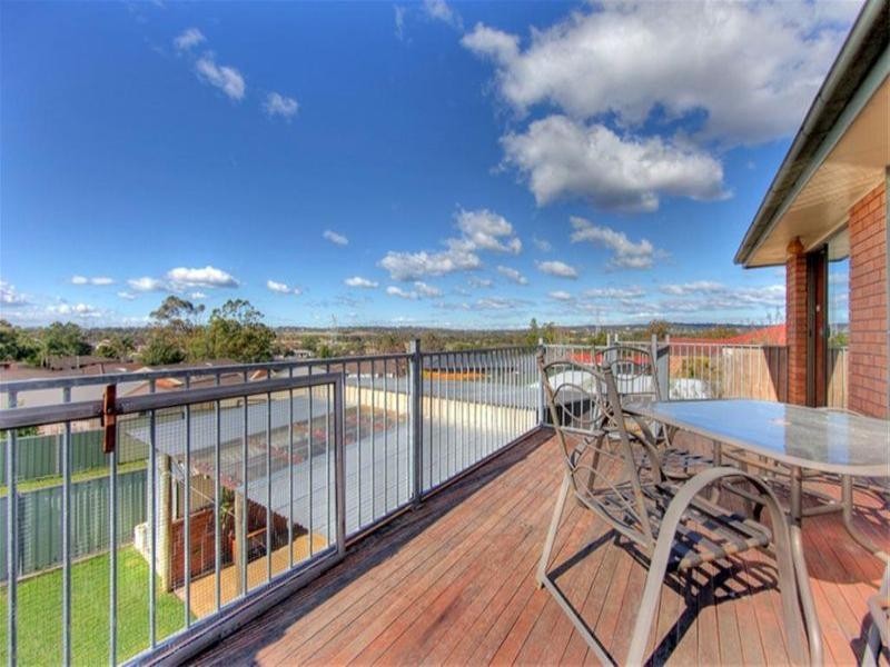 41 Tulloch Avenue, Maryland NSW 2287