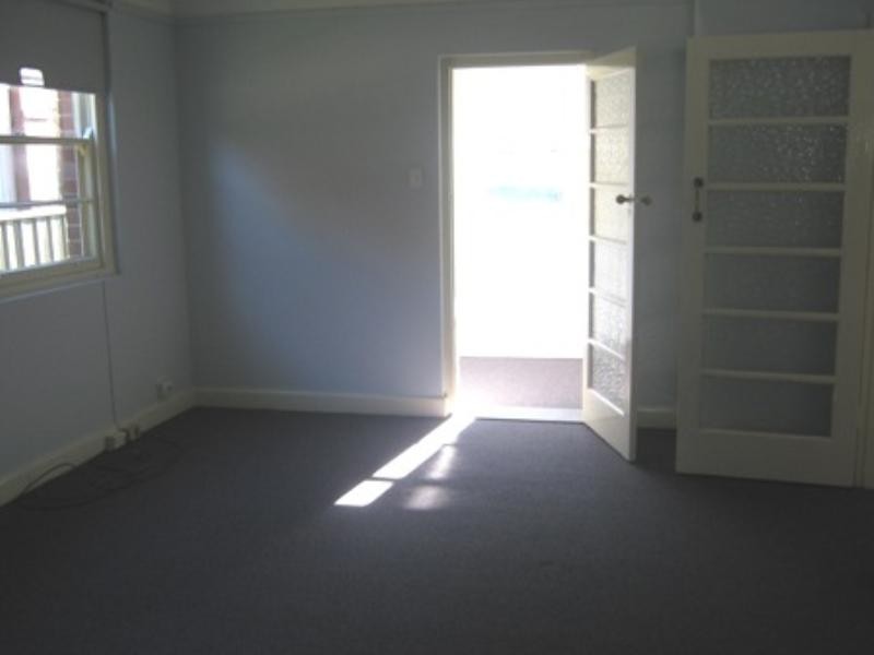 2/338 Maitland Road, Mayfield NSW 2304