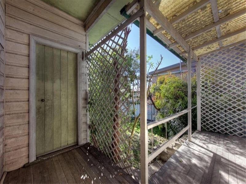 20 Harle Street, Hamilton South NSW 2303