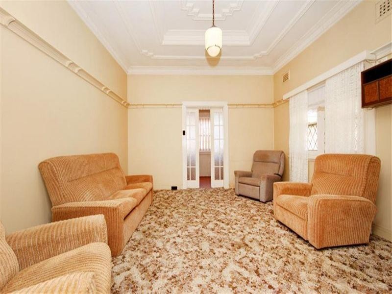 20 Harle Street, Hamilton South NSW 2303