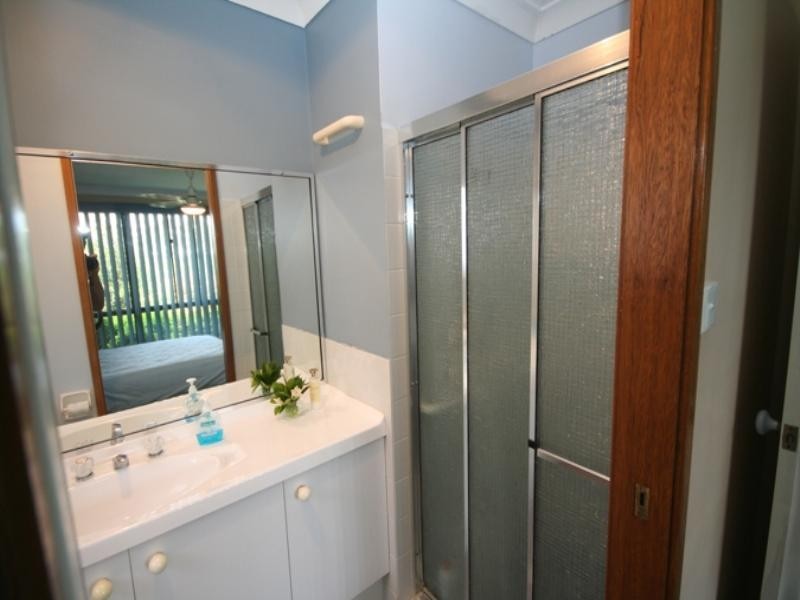 14 Woodside Drive, Eleebana NSW 2282