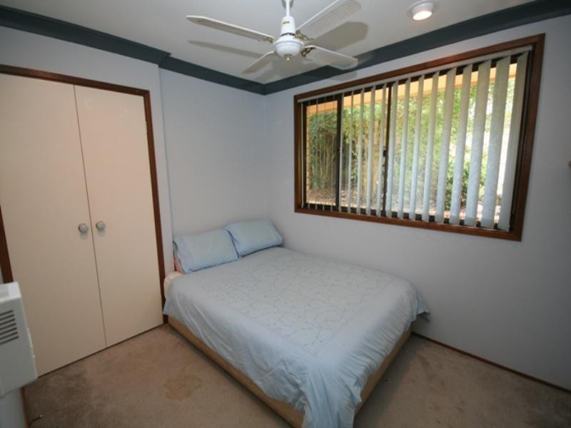 14 Woodside Drive, Eleebana NSW 2282