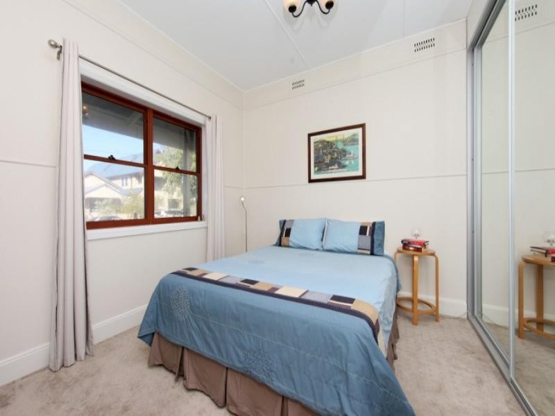 146 Lindsay Street, Hamilton NSW 2303