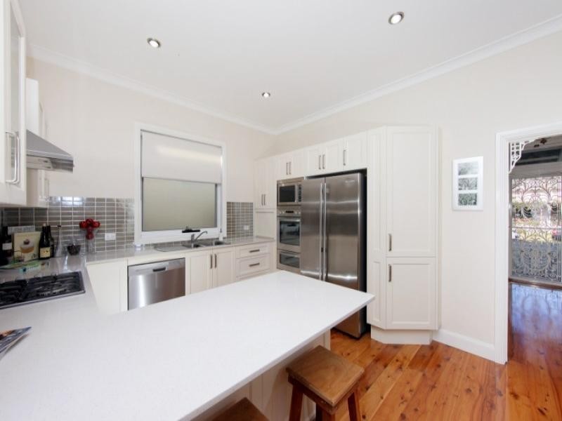 146 Lindsay Street, Hamilton NSW 2303