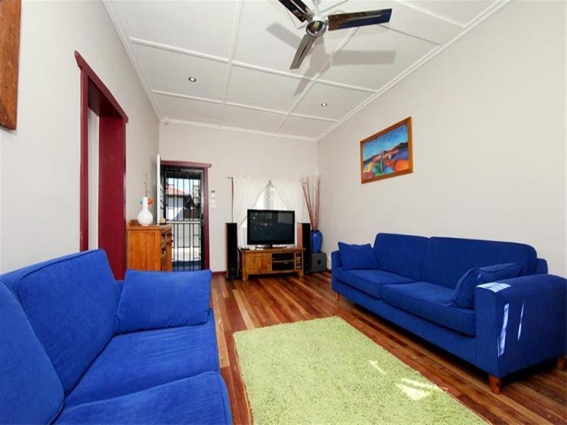 54 Rodgers Street, Carrington NSW 2294