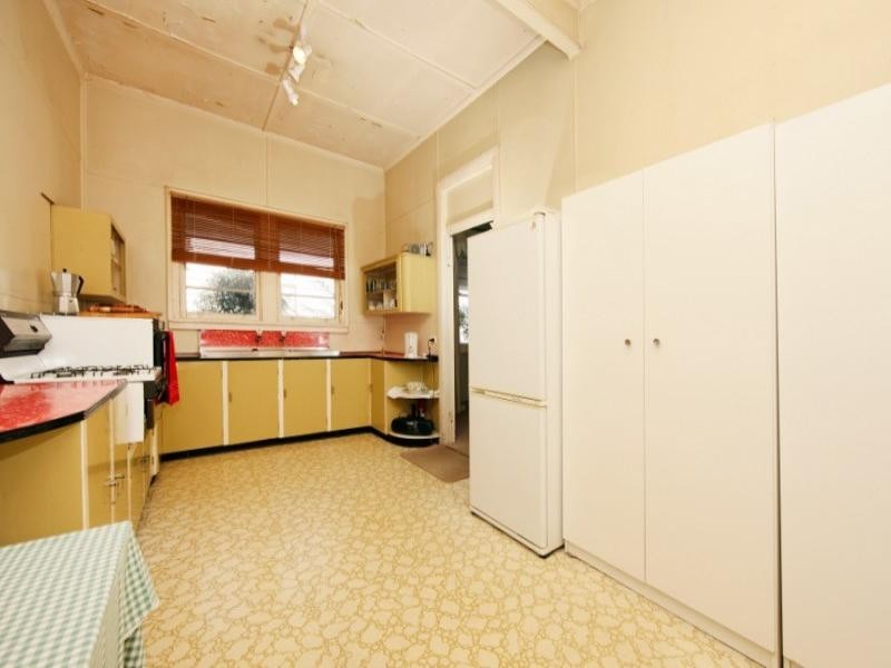 49 Teralba Road, Broadmeadow NSW 2292