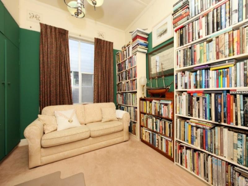 49 Teralba Road, Broadmeadow NSW 2292