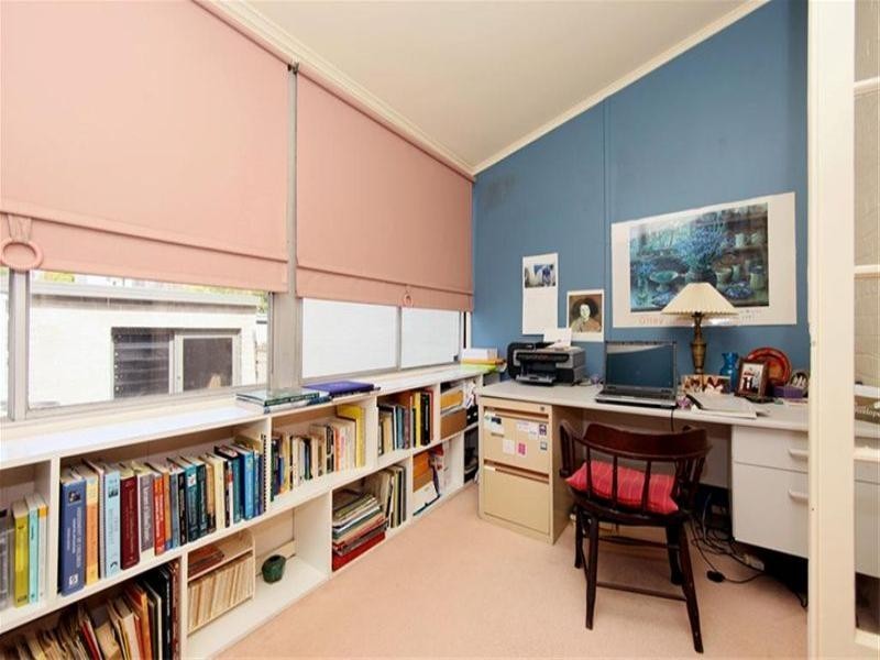 17 Tyrrell Street, The Hill NSW 2300