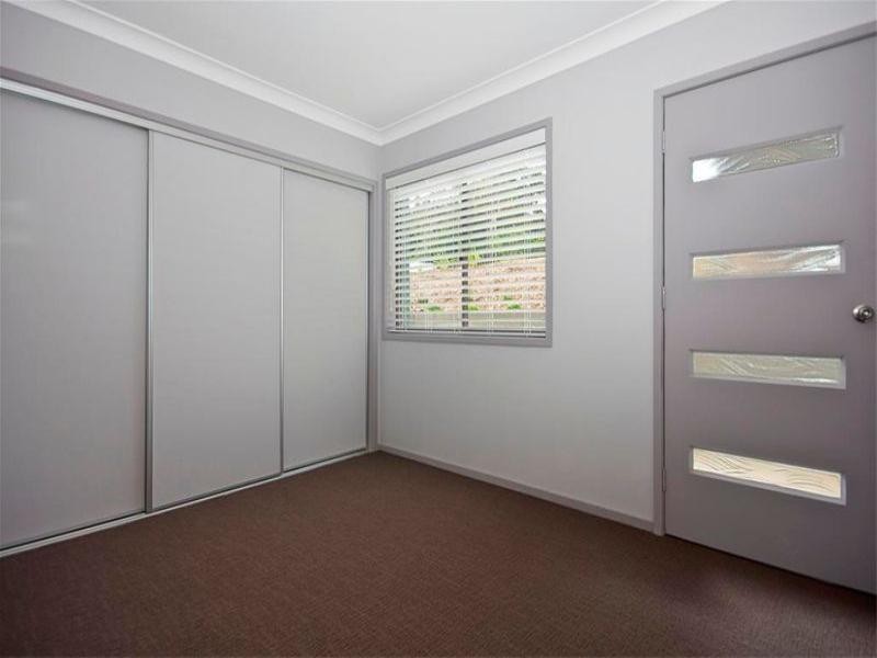 11 Winterlake Road, Warners Bay NSW 2282