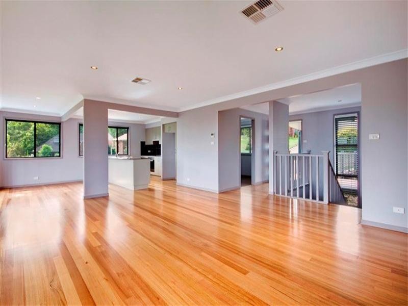 11 Winterlake Road, Warners Bay NSW 2282