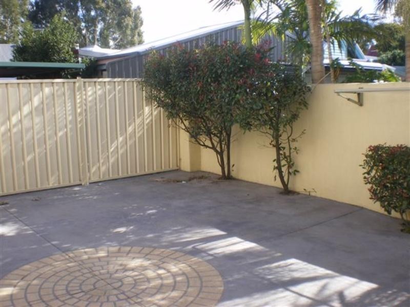 38 Lawson Street, Hamilton NSW 2303