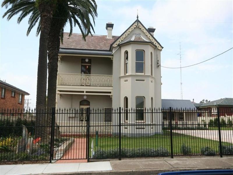 15 Kerr Street, Mayfield NSW 2304