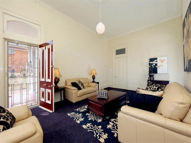 15 Kerr Street, Mayfield NSW 2304