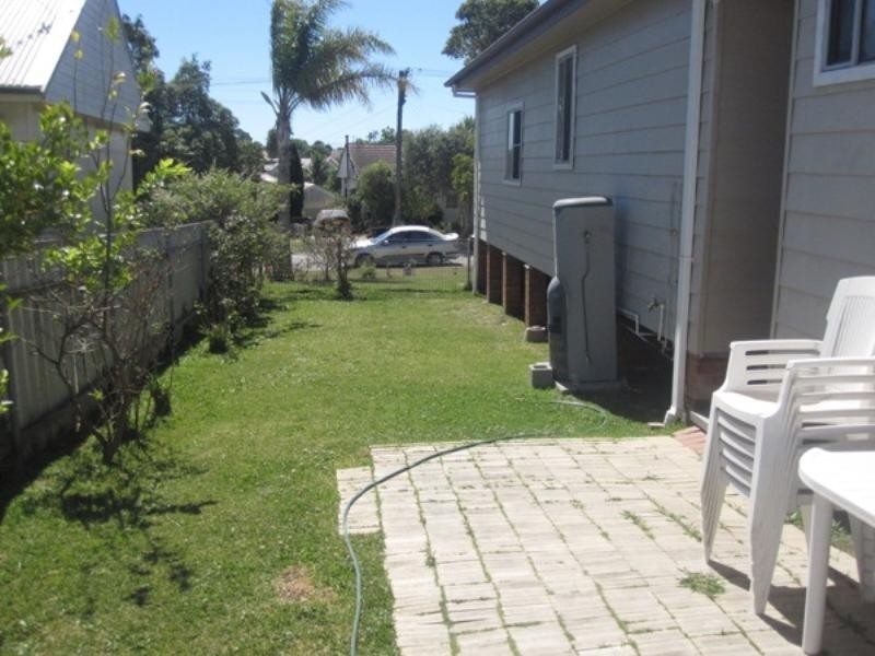 17 Tobruk Crescent, Shortland NSW 2307