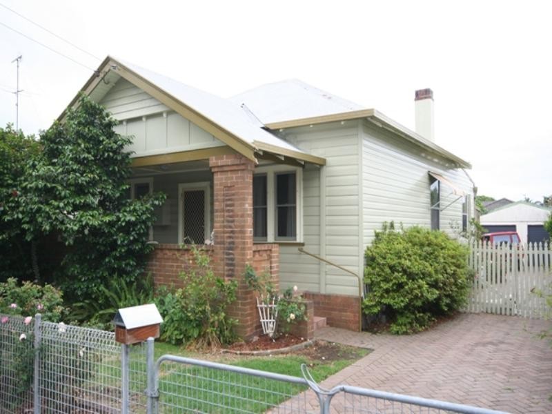 14 Fourth Street, Adamstown NSW 2289