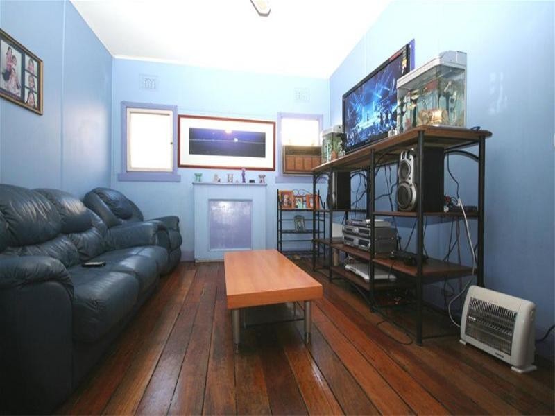 212 Lambton Road, New Lambton NSW 2305