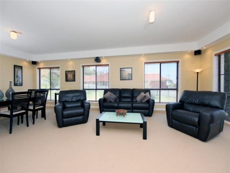 68 Gunambi Street, Wallsend NSW 2287