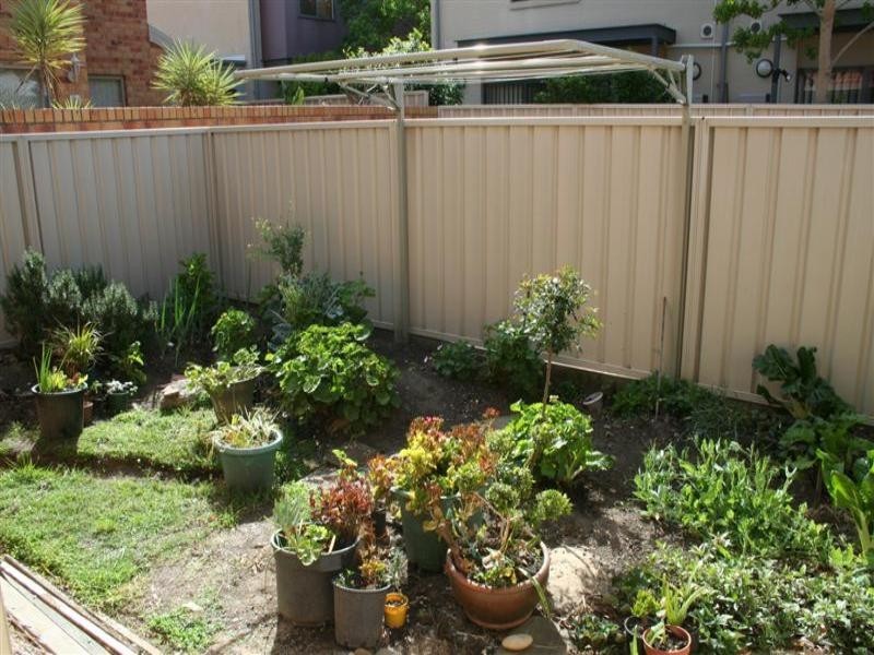 2/136 Broadmeadow Road, Broadmeadow NSW 2292