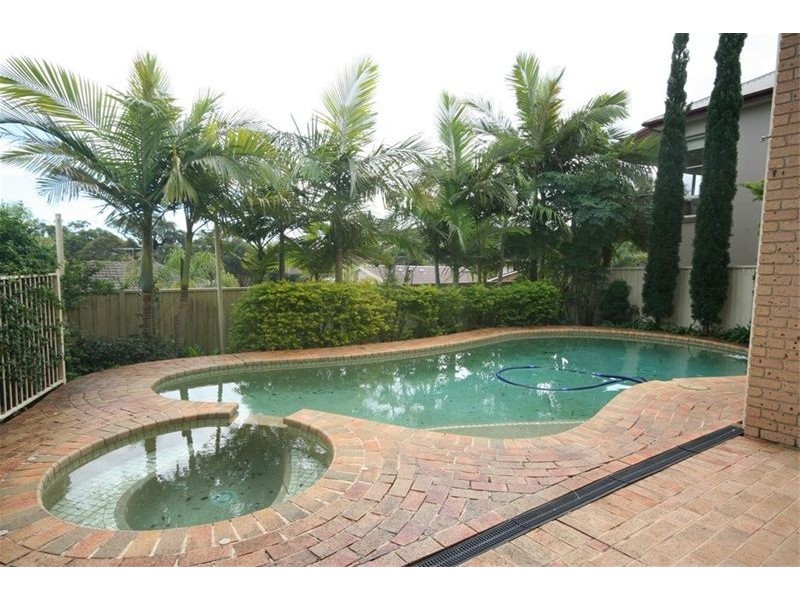 7 Chardonnay Court, Eleebana NSW 2282