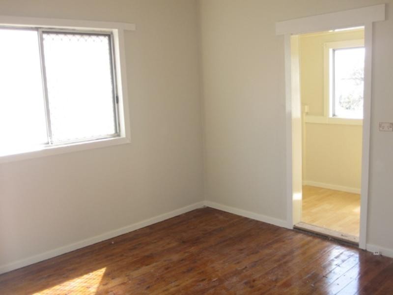 21 Kings Road, Tighes Hill NSW 2297