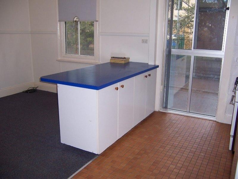 2/29 Steel Street, Hamilton NSW 2303