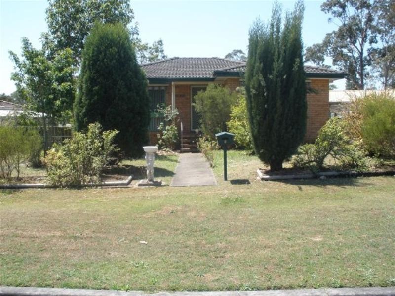 9 Sylvan Crescent, East Maitland NSW 2323
