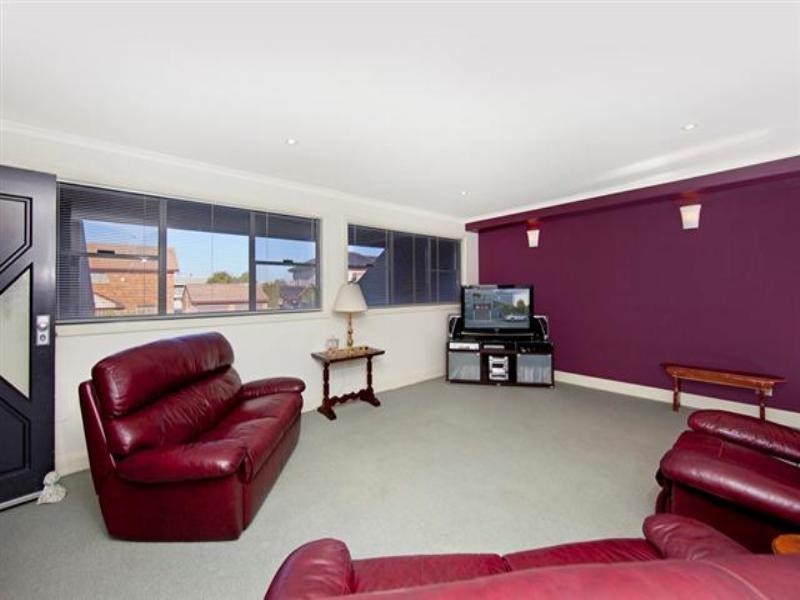 2/25 Patrick Street, Merewether NSW 2291