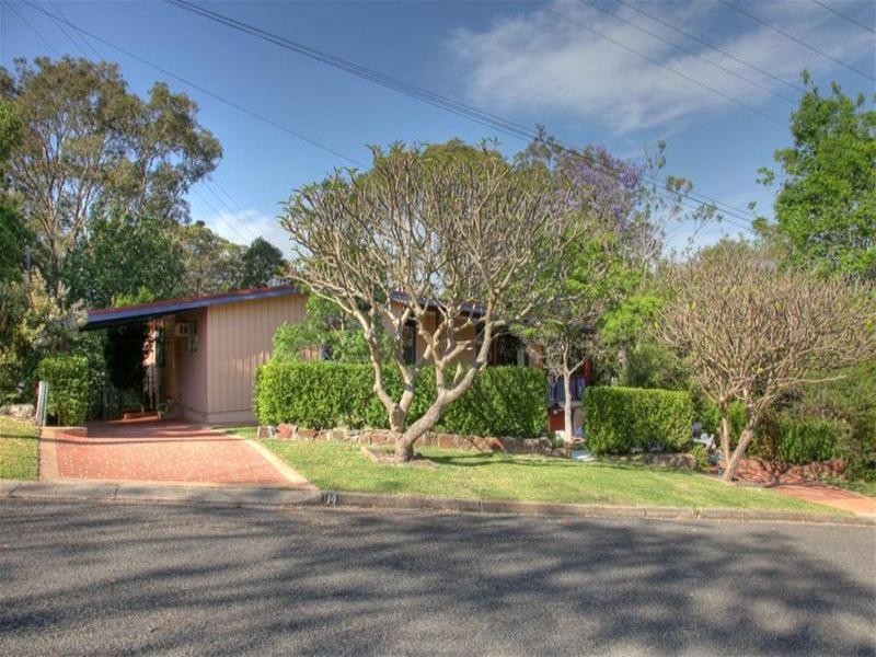14 Whalan Street, Garden Suburb NSW 2289