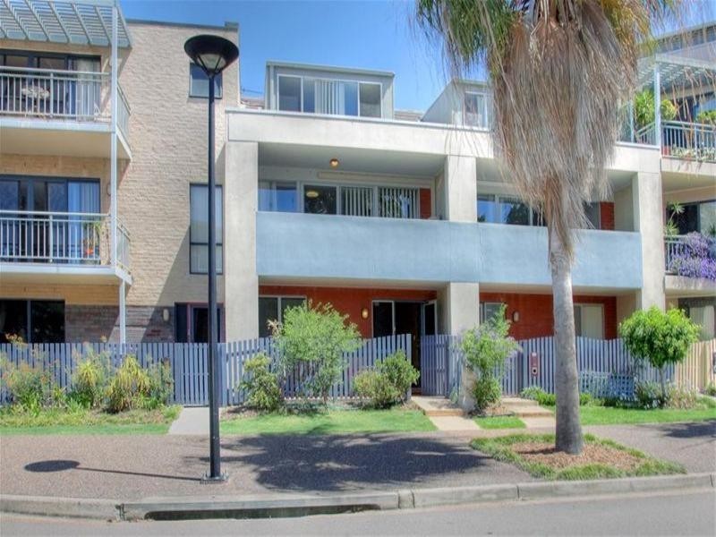 2/2 Woolshed Place, Maryville NSW 2293