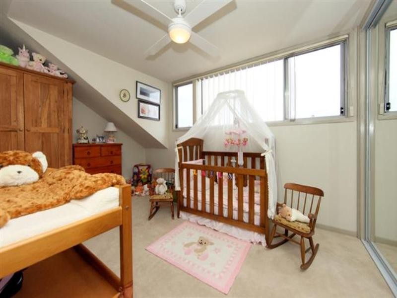 2/2 Woolshed Place, Maryville NSW 2293