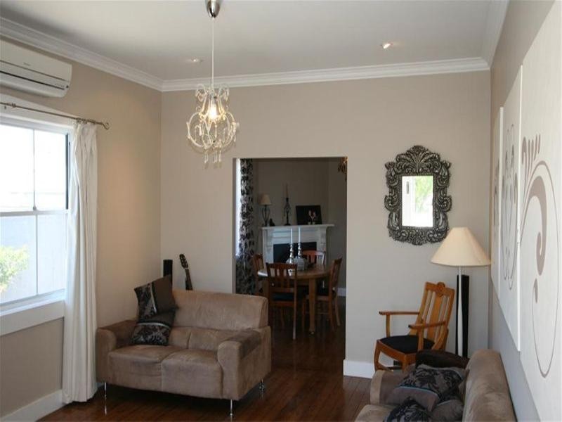 263 Beaumont Street, Hamilton South NSW 2303